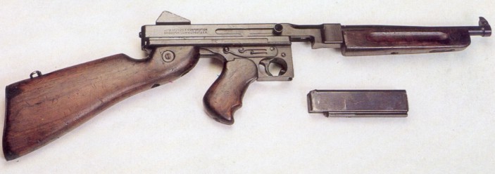 Pistolet mitrailleur Thompson M1 A1