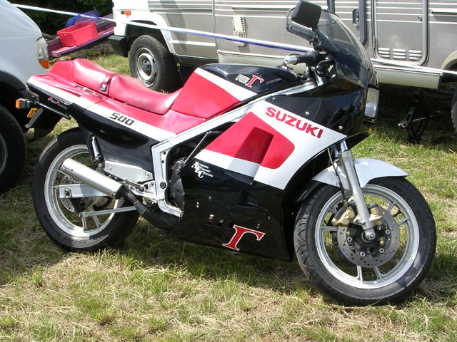 SUZUKI_500_GAMMA-2