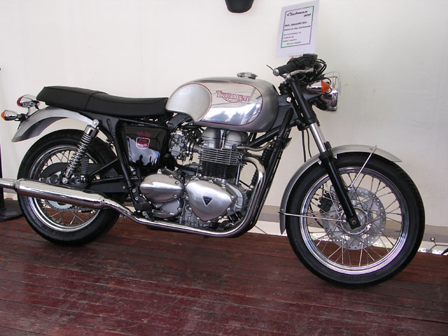 TRIUMPH_BONNIE_VDCLASSIC